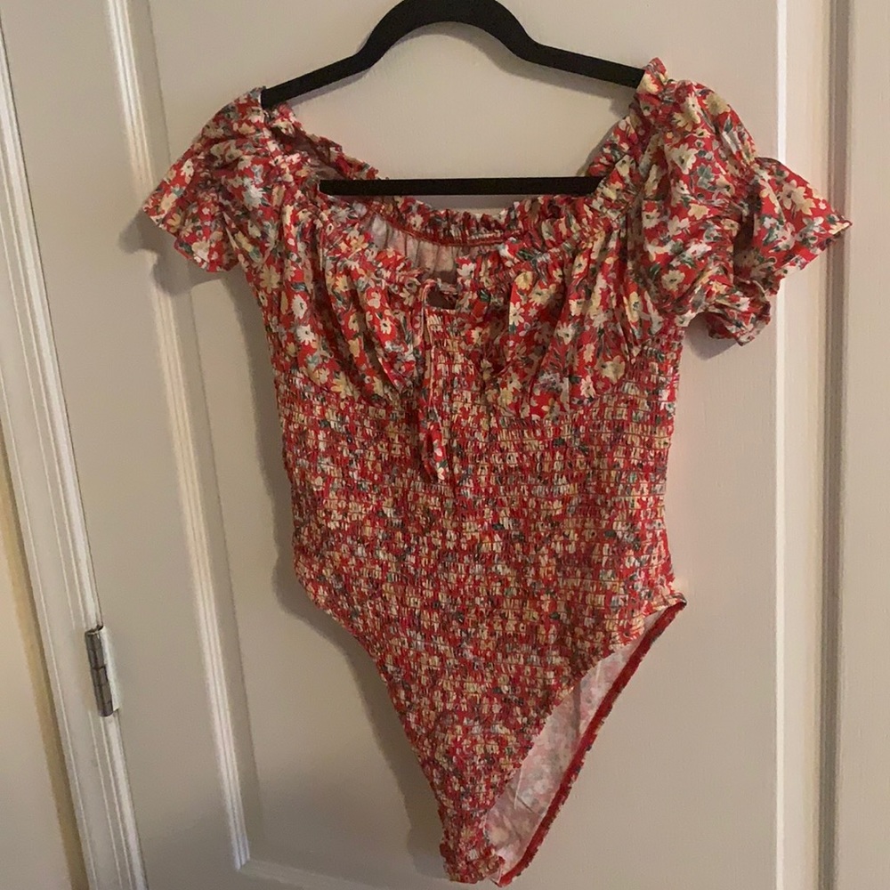 Off shoulder floral bodysuit